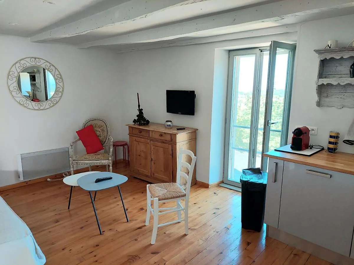 Holiday home Maison Avec Vue Exceptionnelle Et Piscine Privative Saint-Felix-de-Lunel