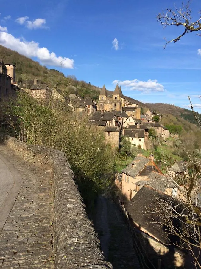Holiday home Maison Avec Vue Exceptionnelle Et Piscine Privative Saint-Felix-de-Lunel France