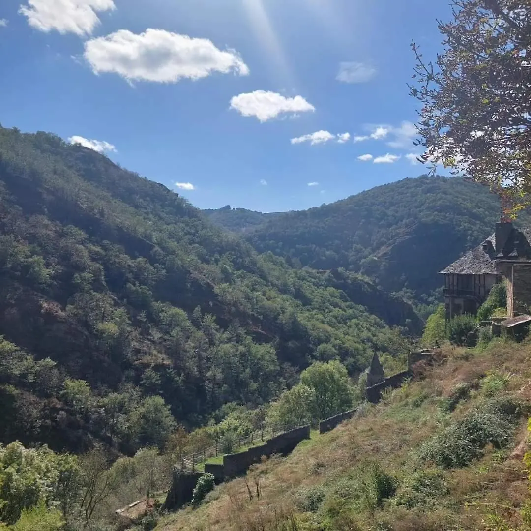 Maison Avec Vue Exceptionnelle Et Piscine Privative Saint-Felix-de-Lunel